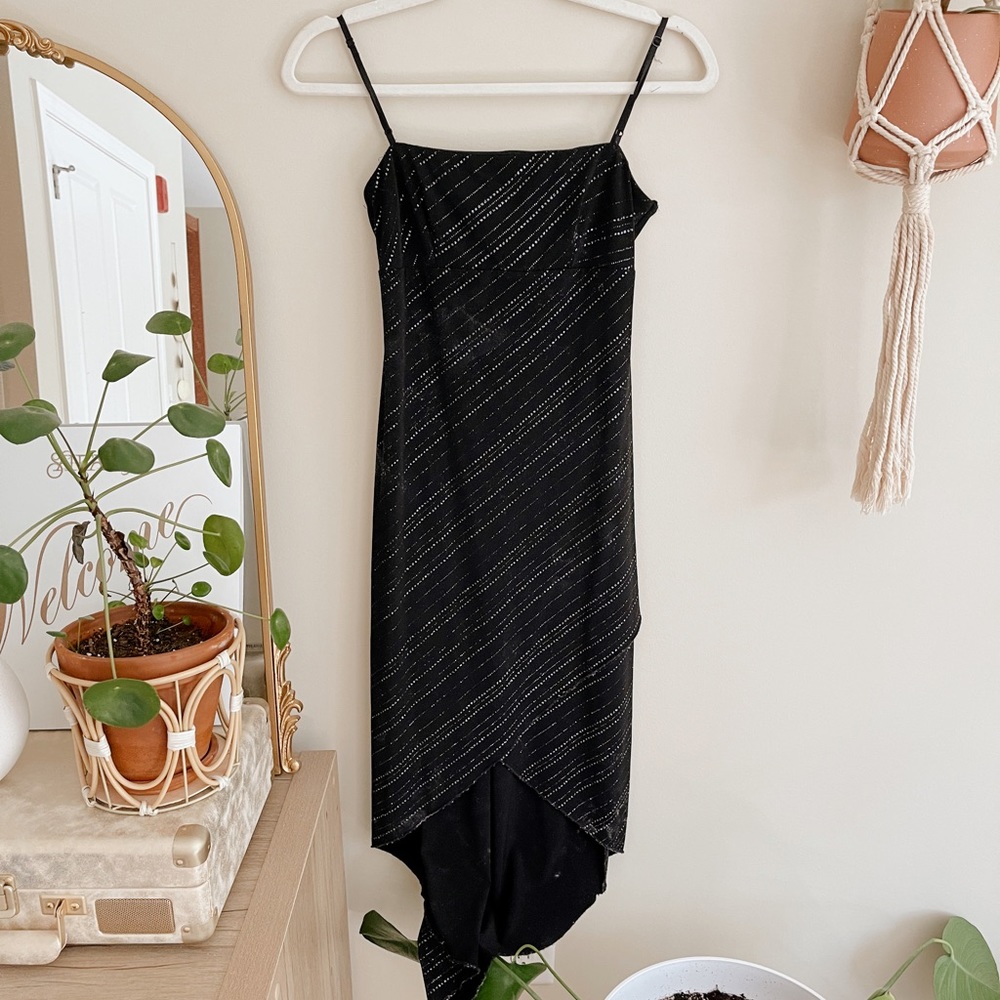 Vintage 90s City Triangles Black & Silver Shimmery V-Shaped Hem Midi Dress